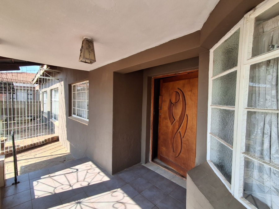 4 Bedroom Property for Sale in Elandia North West